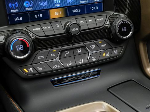 Used 2019 Chevrolet Corvette ZR1 RWD image 75