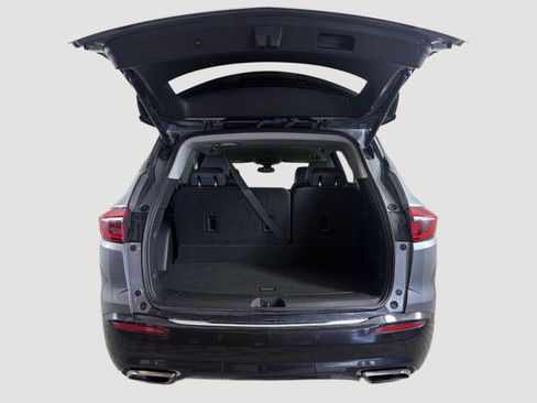 Used 2019 Buick Enclave Premium AWD/4WD image 9