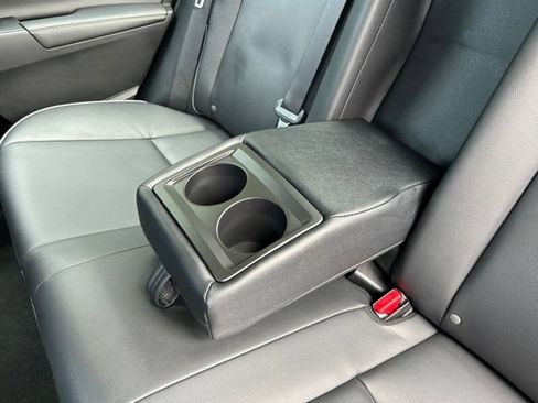 Used 2015 Toyota Corolla LE Premium FWD image 30