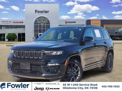 Used 2025 Jeep Grand Cherokee Summit w/ Obsidian Package