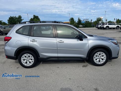 Used 2021 Subaru Forester AWD/4WD image 6