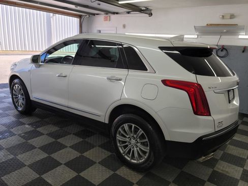 Used 2018 Cadillac XT5 Luxury w/ Driver Awareness Package image 3