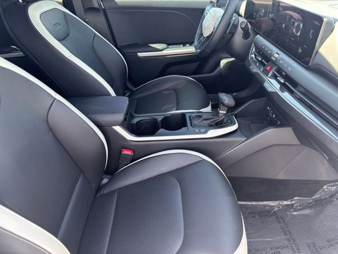 Used 2025 Kia K4 GT-Line Turbo FWD image 14