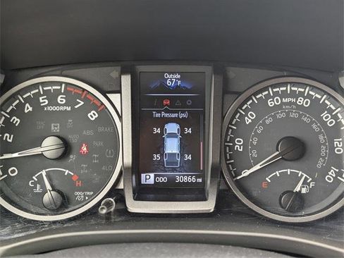 Certified 2023 Toyota Tacoma TRD Sport w/ Advanced Technology Package AWD/4WD image 17