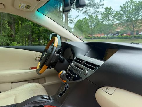 Used 2010 Lexus RX 350 2WD image 27