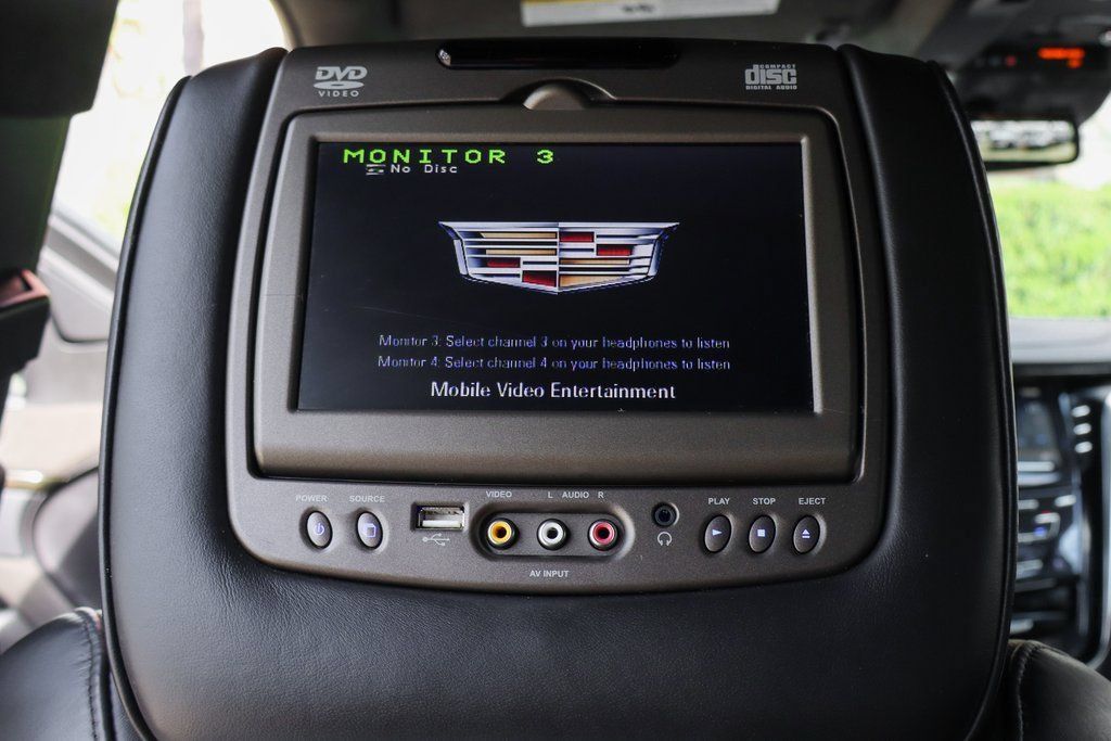 Used 2019 Cadillac Escalade Platinum AWD/4WD image 42