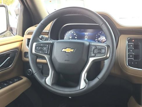 Used 2023 Chevrolet Tahoe Premier w/ Premium Package 2 RWD image 43
