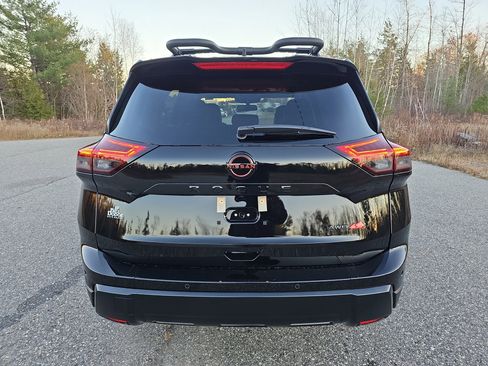 New 2026 Nissan Rogue SV image 6