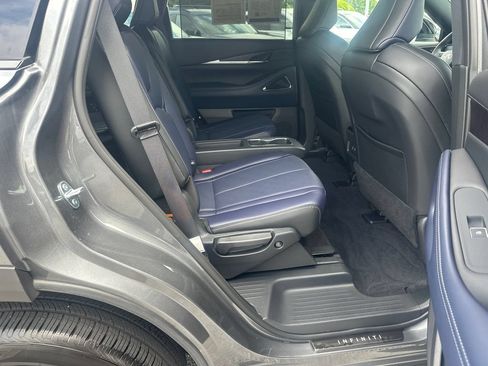 Used 2026 INFINITI QX60 Sport w/ Dark Cargo Package AWD/4WD image 13