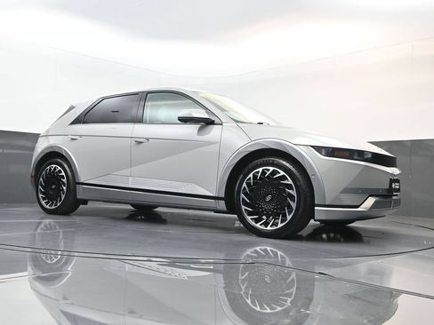 Certified 2024 Hyundai Ioniq 5 Limited AWD/4WD image 25