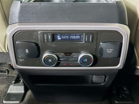 Used 2020 Ford Expedition Platinum AWD/4WD image 27