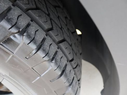 Used 2025 Kia Telluride AWD image 58