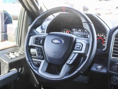 Used 2018 Ford F150 Raptor w/ Equipment Group 802A Luxury AWD/4WD image 15