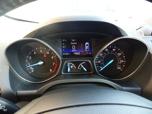 Used 2017 Ford Escape Titanium image 57