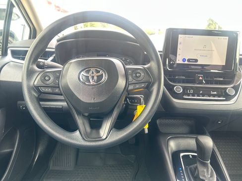 Certified 2025 Toyota Corolla LE FWD image 14