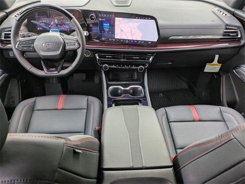 New 2026 Chevrolet Traverse RS image 24