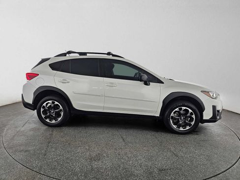 Used 2022 Subaru Crosstrek 2.0i AWD/4WD image 2