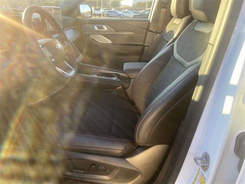 New 2026 Ford Explorer ST w/ Sun And Sound Package image 11