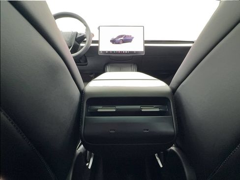 Used 2025 Tesla Model 3 RWD image 32
