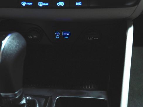 Used 2019 Hyundai Tucson SE image 19