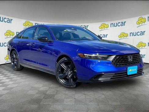 Used 2024 Honda Accord Sport image 1