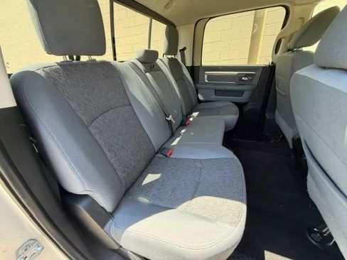 Used 2017 RAM 1500 Classic SLT AWD/4WD image 20