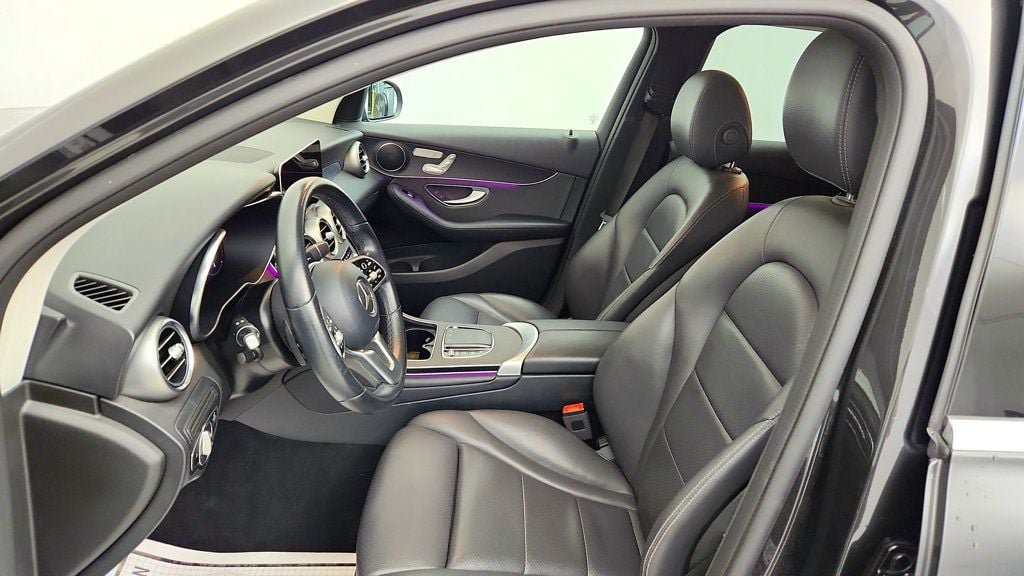 Used 2022 Mercedes-Benz GLC 300 image 18