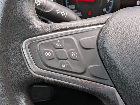 Used 2018 Chevrolet Equinox LS FWD image 19