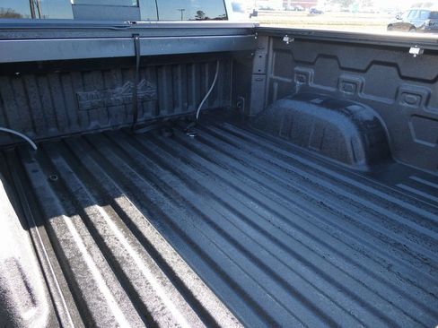 Certified 2023 Chevrolet Silverado 1500 High Country w/ High Country Premium Package image 9