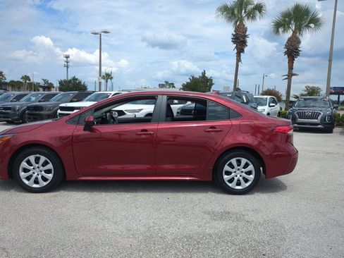 Certified 2024 Toyota Corolla LE FWD image 10