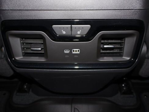 New 2026 GMC Sierra 1500 AT4 w/ AT4 Premium Package image 31