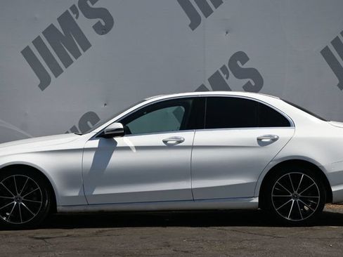 Used 2021 Mercedes-Benz C 300 Sedan image 8