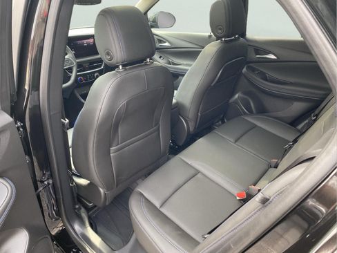 Certified 2026 Buick Encore GX Sport Touring w/ Advanced Technology Package AWD/4WD image 27