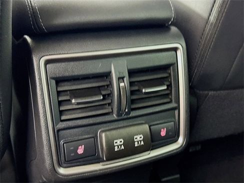 Used 2023 Subaru Forester Touring image 37