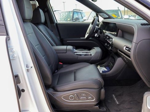 New 2026 Hyundai Palisade Calligraphy image 8