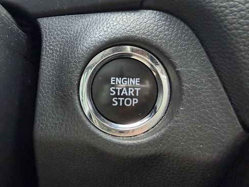 Used 2024 Toyota RAV4 XLE AWD/4WD image 20