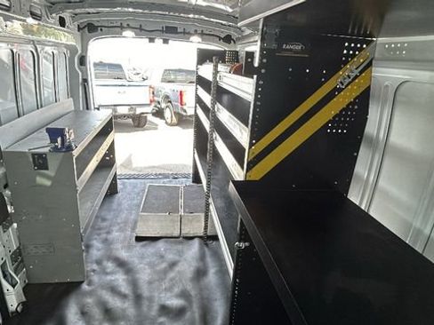 Certified 2023 Ford Transit 250 Medium Roof image 18