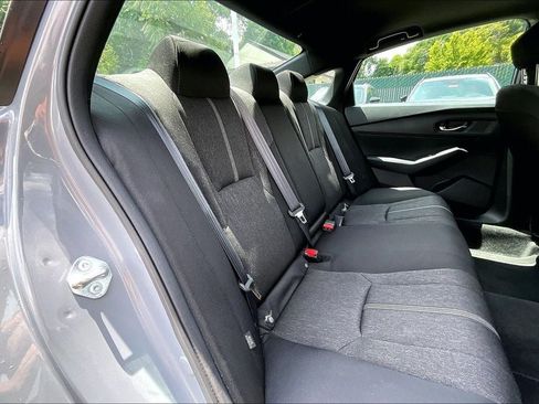 Used 2025 Honda Accord Sport image 20