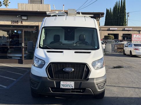 Used 2022 Ford Transit 250 Medium Roof RWD image 2