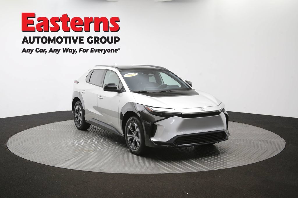 Used 2024 Toyota bZ4X FWD image 52