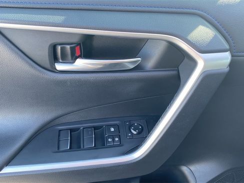 Used 2020 Toyota RAV4 XSE image 21