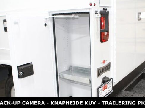 New 2025 GMC Savana 3500 w/ Power Convenience Package image 37