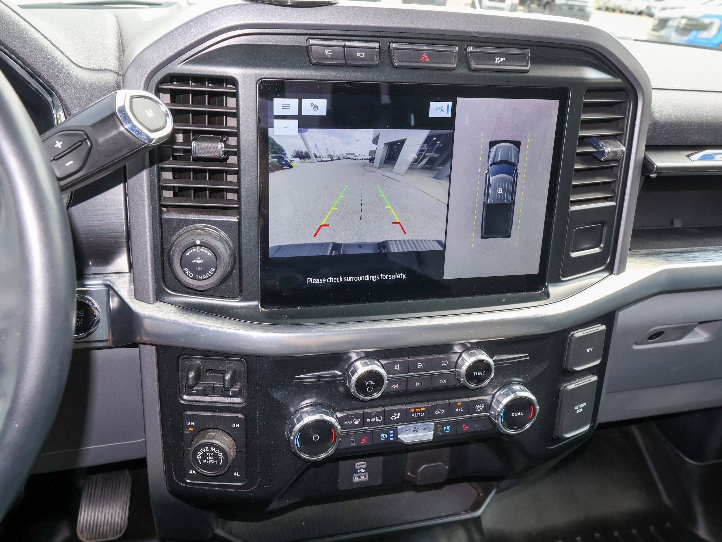 Used 2022 Ford F150 Lariat w/ Equipment Group 501A Mid AWD/4WD image 21