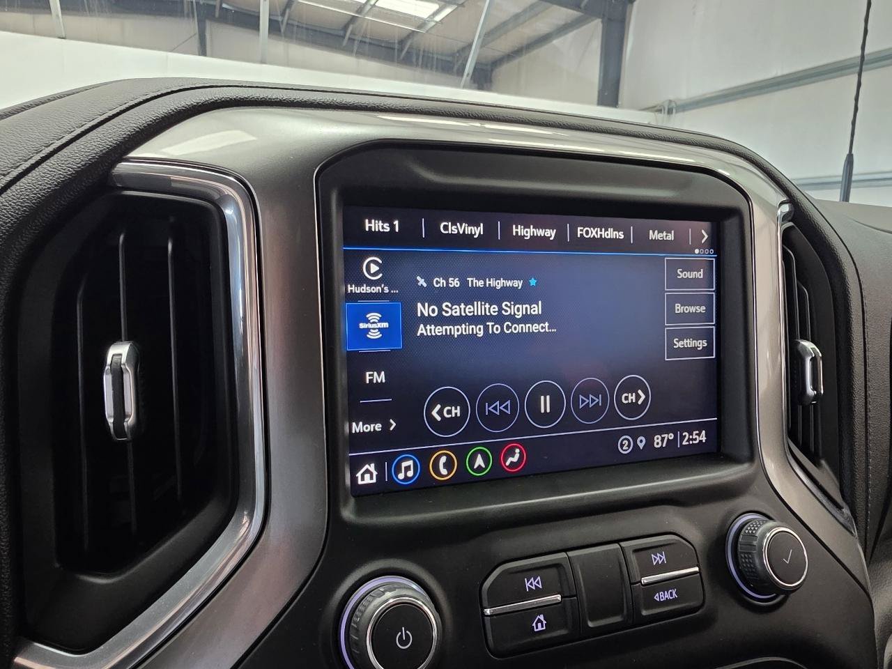 Used 2021 Chevrolet Silverado 2500 LTZ w/ LTZ Plus Package AWD/4WD image 18