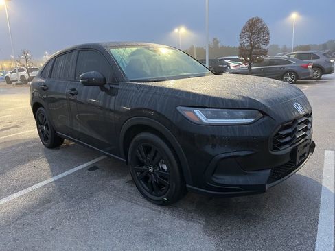 Used 2026 Honda HR-V Sport image 3