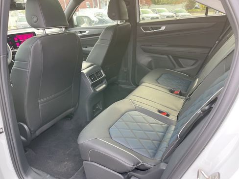 New 2026 Volkswagen Atlas Cross Sport SEL Premium R-Line image 11