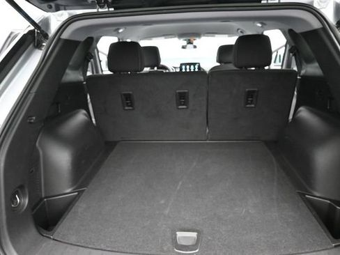 Used 2025 Chevrolet Blazer LT FWD image 29