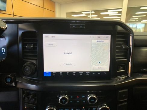 New 2026 Ford F250 Lariat w/ Black Appearance Package image 15