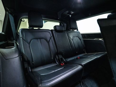 Used 2021 Ford Expedition Max Limited image 44