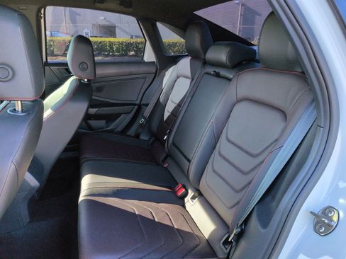 Used 2024 Volkswagen Jetta GLI Autobahn w/ GLI Black Package image 30